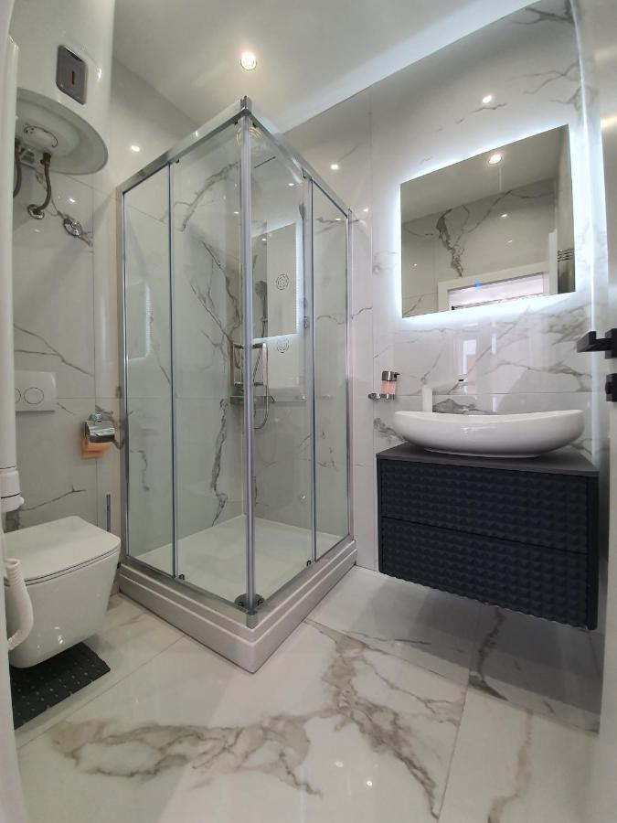 Apartmani Lavin 马林斯卡 外观 照片