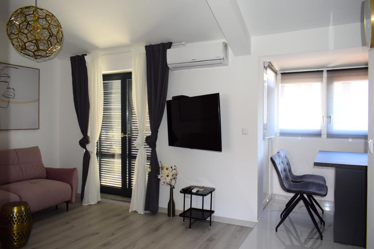 Apartmani Lavin 马林斯卡 外观 照片